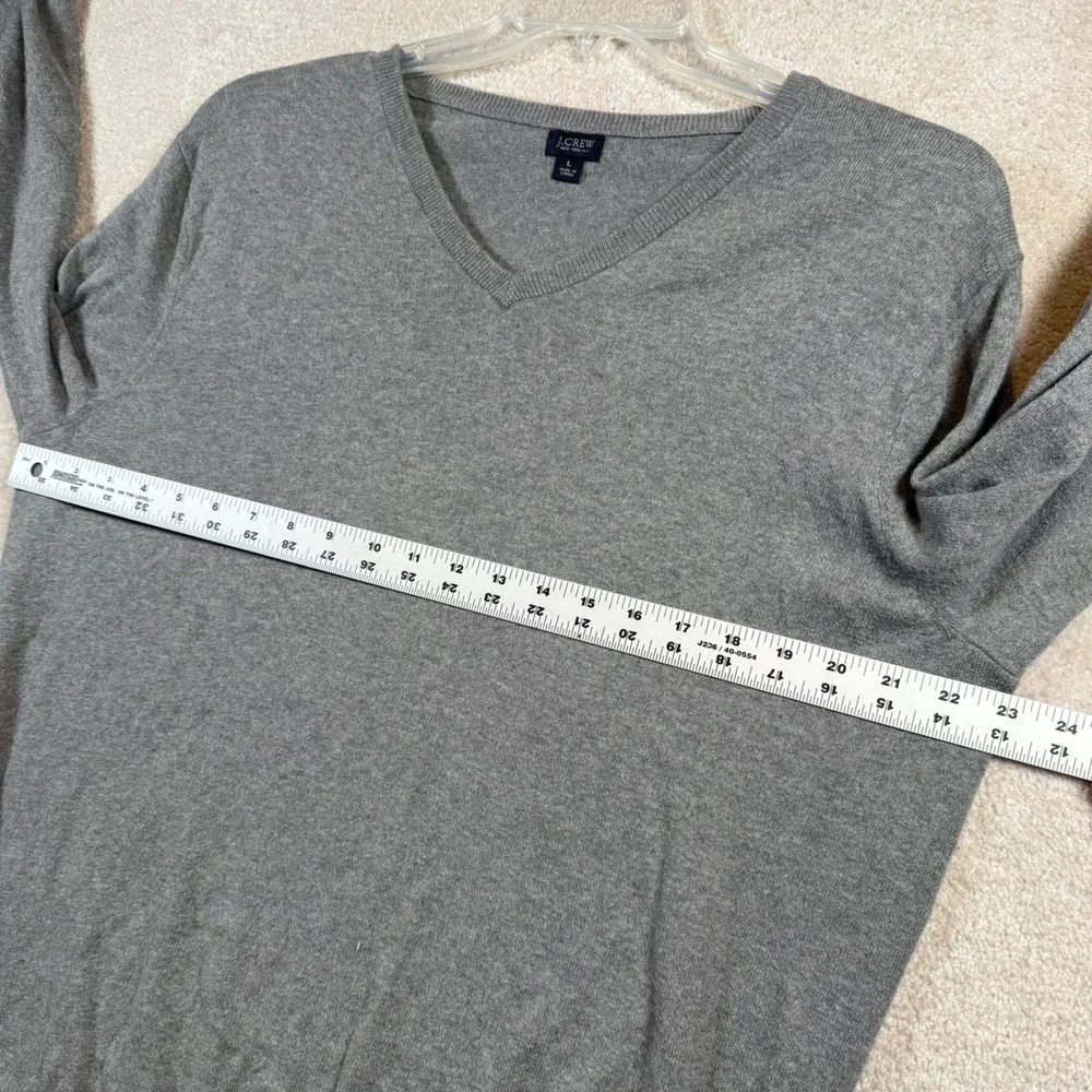 J.Crew V-Neck Sweater Mens Large Gray Cotton Cashmere Blend Long Sleeve
